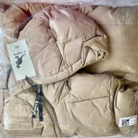 Kangol x H&M Long Puffer Coat - Picture 10 of 11